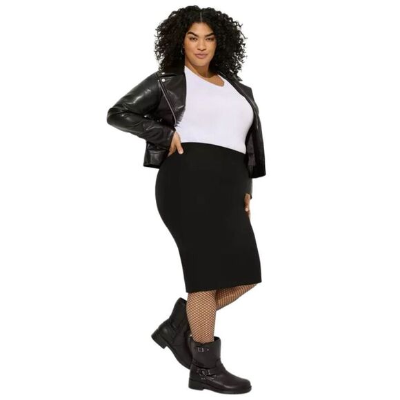 New! Torrid Black Pencil Skirt Sz 22 - Picture 2 of 6